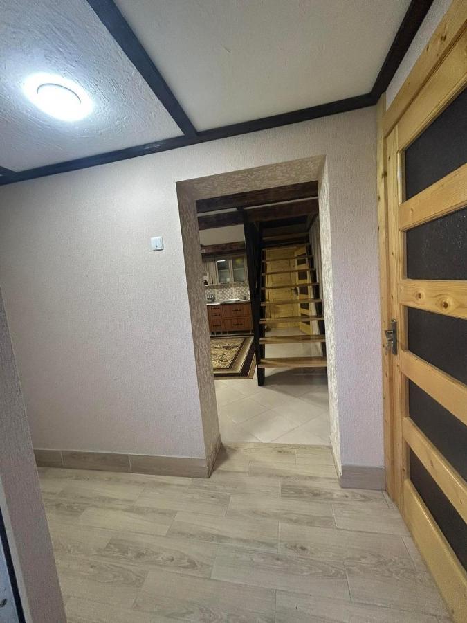 Pid Lisochkom Verkhovyna Luaran gambar