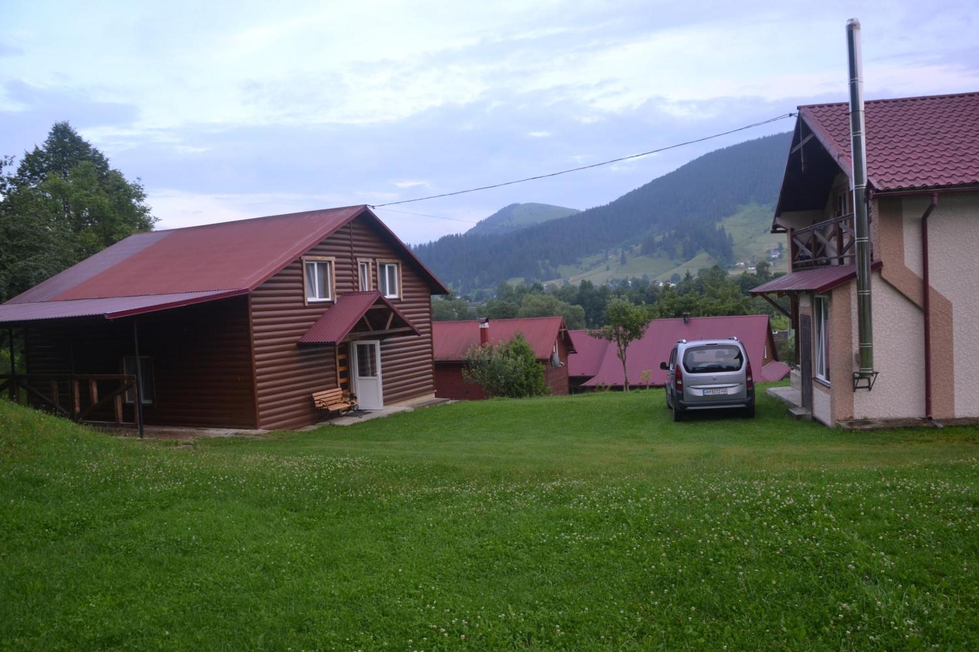 Pid Lisochkom Verkhovyna Luaran gambar